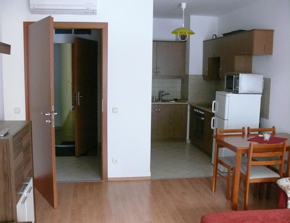 Villa Palazzo Apartments Siófok Zimmer foto